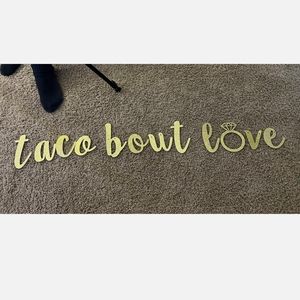 Banner "Taco Bout Love"